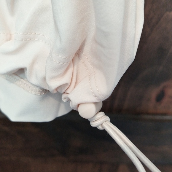 Super Cute Athletic Top - Picture 6 of 9